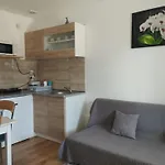 Apartment Viola *